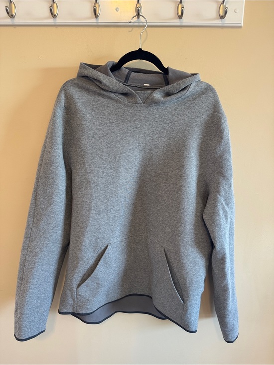 lululemon athletica Other - lululemon athletica Men's Gray Hooded Pullover